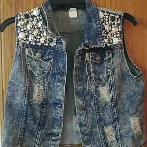 Jean jacket cut off